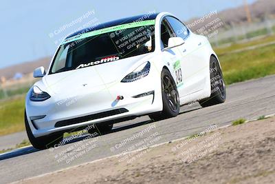 media/Apr-02-2023-Speed Ventures (Sun) [[5e759f4fdb]]/5-Tesla corsa A/session 1 Sweeper/